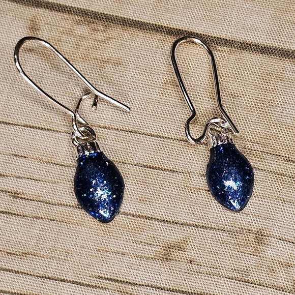 💲FREE💲💡💡Blue Glitter Light Bulb Drop Earrings - Picture 1 of 8